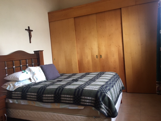 Suri Bienes Raíces - Casa en Venta en Jiutepec, Morelos en condominio horizontal privado.